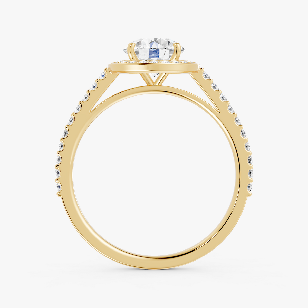 Coralie halo forlovelsesring med rund diamant og pavé i gult gull, stående rett forfra