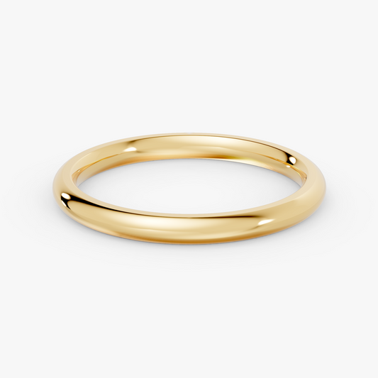Liv klassisk giftering 2 mm i gult gull, liggende